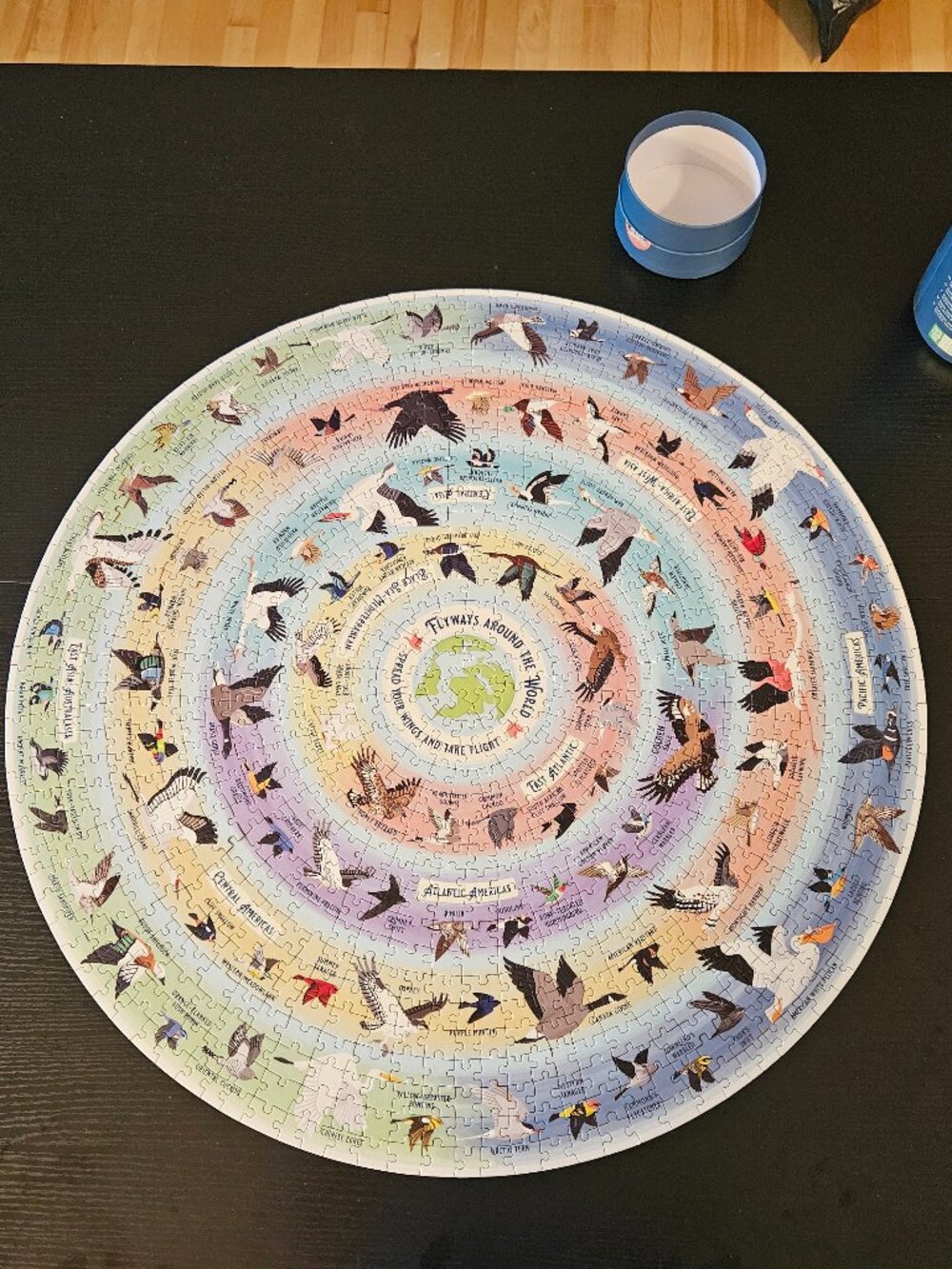 Bird round 1000 piece puzzle